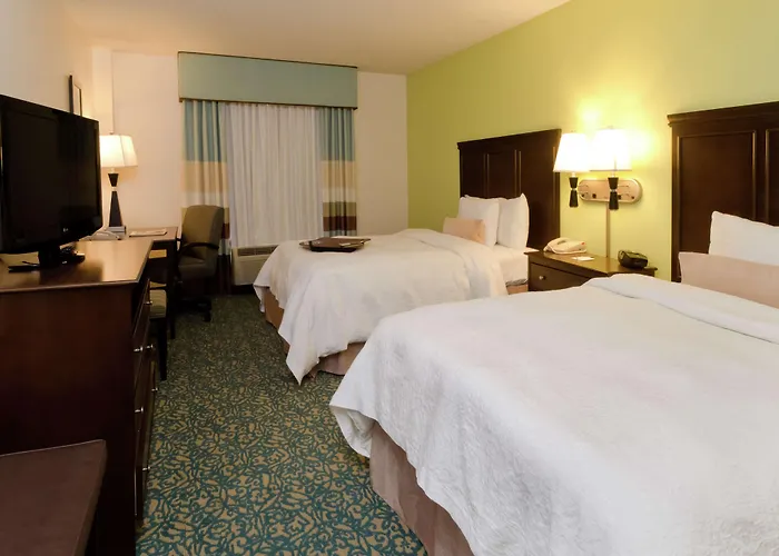 Hampton Inn & Suites Miami-Doral/Dolphin Mall