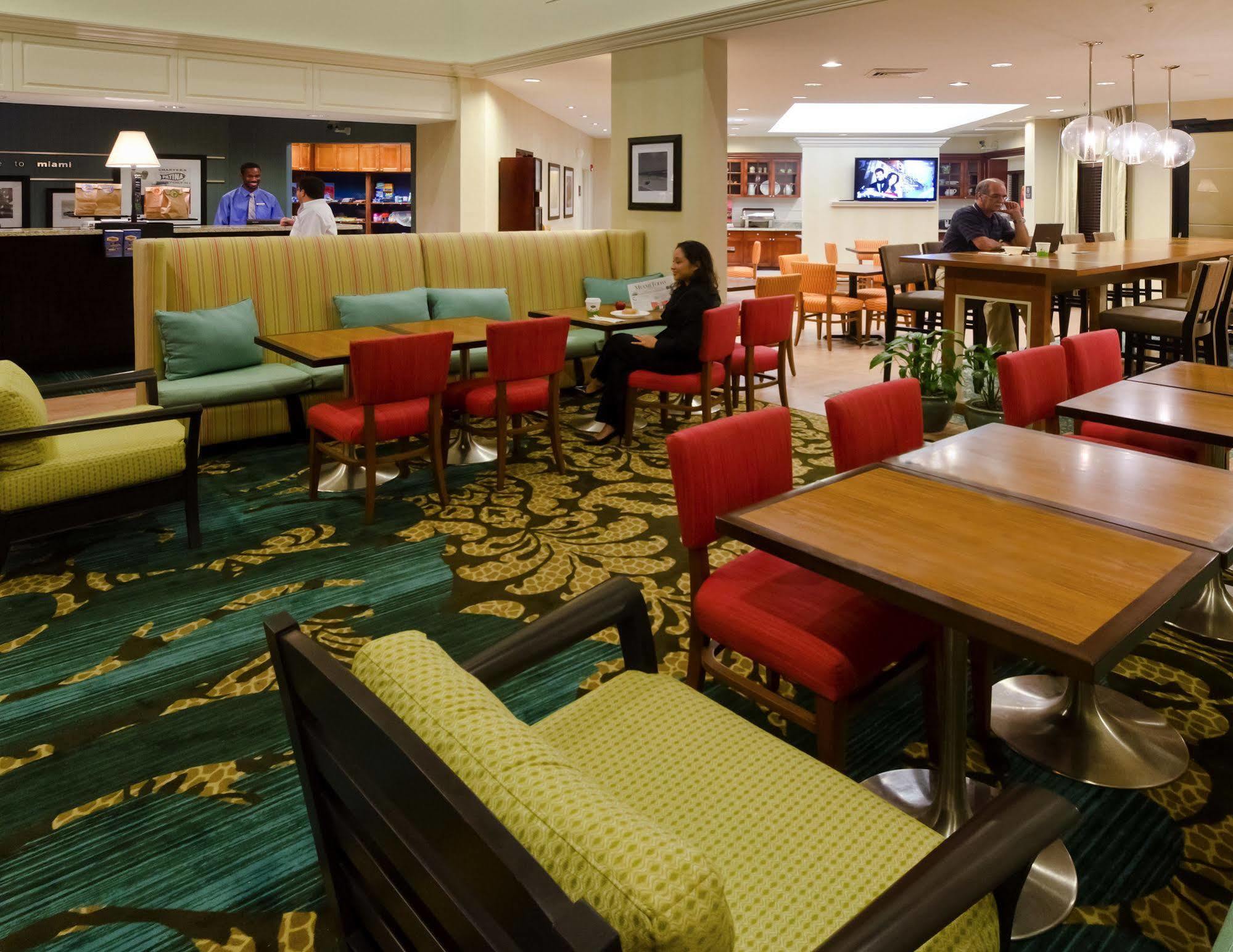 Hotel Hampton & Miami-doral Dolphin Mall Sweetwater