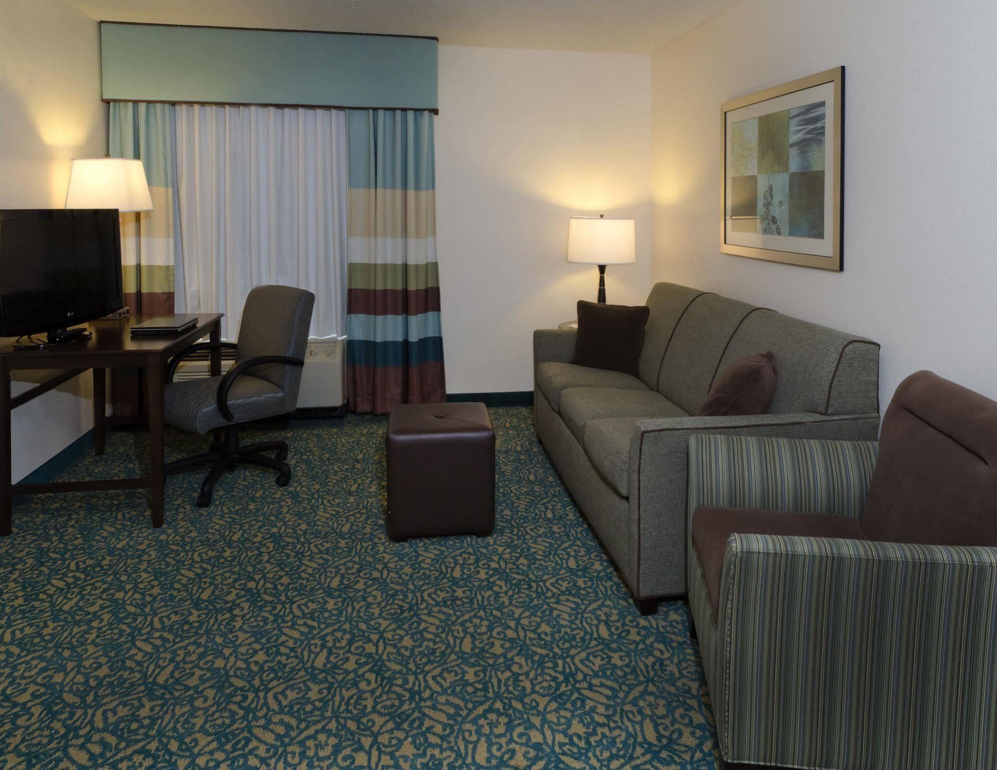 Hotel Hampton & Miami-doral Dolphin Mall Sweetwater