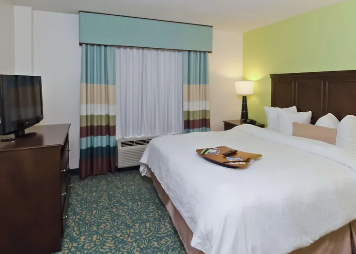 Hampton Inn & Suites Miami-Doral/Dolphin Mall